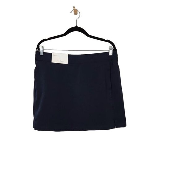 Lady Hagen Women's 16” Perforated Golf Skort in Dark Navy - Size Medium - Picture 3 of 9